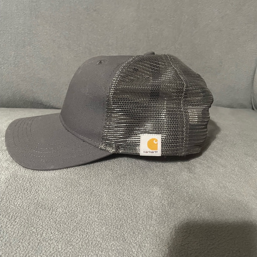 Carhartt hat